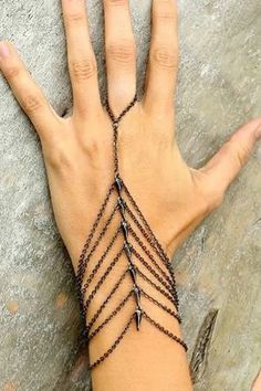 56 Gorgeous Hand Chain Jewelry Ideas For Classy Ladies » Beautiful Jewelry Hand Chain Jewelry, Hand Chain Bracelet, Blue Accessories, Planet Blue, Hand Bracelet, Hand Chain, Accessories Collection, Hand Jewelry, Body Chain Jewelry