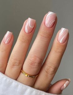 Gel Nails French, Graduation Nails, Subtle Nails, Basic Nails, Casual Nails, White Nail