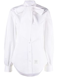 white cotton poplin texture logo tag oversize bow detail front button placket long sleeves buttoned cuffs curved hem Texture Logo, Versace Outfit, Yoko London, Logo Tag, Exclusive Fashion, Thom Browne, Lady Dior, Bow Detail, Button Placket