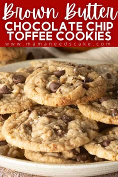 chocolate chip cookies on a plate with text overlay that reads brown butter chocolate chip cookies