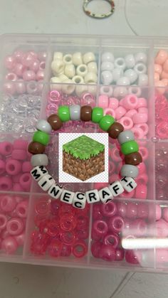 Kandi Matching Bracelets, Candy Bead Bracelet Ideas, Kandi Ideas Bracelets, Easy Kandi Patterns, Minecraft Kandi, Minecraft Bracelet, Pony Bead Bracelets Ideas