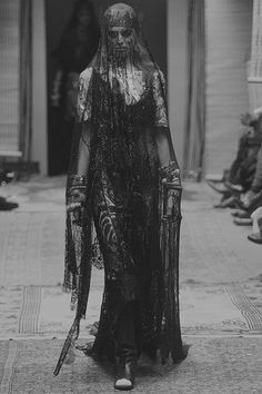 witchy woman Irina Ionesco, Bohemian Princess, Meadham Kirchhoff, 90's Fashion, Gothic Steampunk, Anais Nin, Witchy Woman, Soft Grunge