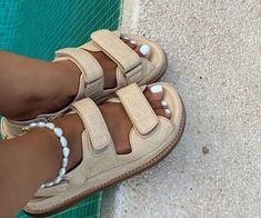 Pastel Outfit, Chanel Sandals, Shoe Inspo, Aesthetic Shoes, Mode Inspo, Dream Shoes, Trendy Shoes, Looks Vintage, Shoe Game