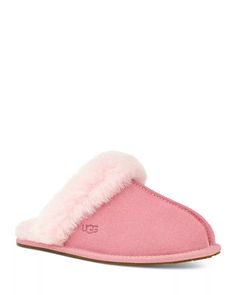 UGG® - Women's Scuffette Shearling Mule Slippers Cute Uggs, Pink Uggs, Slippers Online, Pretty Shoes Sneakers, Shoe Wishlist, Cute Slippers, Senior Picture Outfits, Slippers Shoes, Shoe Inspo