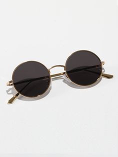 Casual         Women Accessories Shades Glasses, Glasses Fashion Women, Couple Picture, Round Frame Sunglasses, Couple Picture Poses, Metal Fashion, Fashion Glasses, Latest Mens Fashion, Men Summer