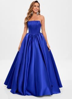 Casual Church Outfits Summer, Summer Nyc Outfits, Summer Bar Outfits, Dinner Outfits Summer, Nyc Outfits Summer, Church Outfit Casual, Skirt Outfits Summer, Satin Prom Dresses, Winter Ball