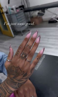 Glittery Acrylic Nails, Classy Tattoos For Women, Hand And Finger Tattoos, Pretty Hand Tattoos, Neck Tattoos Women, Tattoos For Black Skin, Really Cute Nails, Long Acrylic Nails Coffin