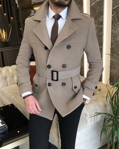 Gentlemen Club, Suit For Men Wedding, Clothing Pattern Design, Long Coat Men, Smart Casual Menswear, Reference Board, Outdoor Jackets, Black Men Fashion Casual, Classy Suits