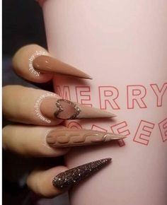 Plain Jane, Creative Nail Designs, Nail Design Ideas, Nail Art Tutorial, Creative Nails, Nail Trends, Nail Artist, Swag Nails, Nail Design