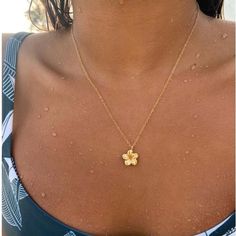 Smily Face Necklace, Aesthetic Minimal Jewelry, Gold Necklace Real, Jewelry Real Gold, Lily Rose Depp Jewelry, Simple Elegant Jewelry Silver, Minimalist Gold Jewelry Necklaces, Jewelry For The Beach, Soft Jewelry Aesthetic