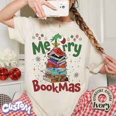 Celebrate your love for books this holiday season with our Custom Merry Bookmas Comfort Colors Shirt. Perfect for any book lover, this festive and cozy shirt makes an ideal gift for the avid reader in your life. Featuring popular themes like Throne of Glass, Fourth Wing, and Twisted Love, it's a must-have addition to any bookworm's Christmas wardrobe. Whether you're wearing it to a cozy family gathering or enjoying a hot cocoa while wrapped up in a Christmas book, this Merry Bookmas shirt will b Acotar Christmas, Merry Bookmas, Christmas Wardrobe, Twisted Love, Fourth Wing, Gifts For Librarians, Christmas Book, Avid Reader, Comfort Colors Shirt