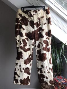 ad eBay - Find many great new & used options and get the best deals for Bogner Faux Cow Print Ski Snow Pants Large Womens 12 34" Waist 34W at the best online prices at eBay! Free shipping for many products! Fitted Leather Pants For Winter, Fitted Wide Leg Winter Bottoms, Fitted Straight Leg Pants For Winter, Fitted Full-length Winter Pants, Fitted Full Length Winter Pants, Fitted Full Length Pants For Winter, Brown Straight Pants For Winter, Winter Straight Leg Brown Pants, Brown Straight Leg Pants For Winter