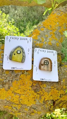 Pins porte maison de fée en argile / Etsy Pins Packaging, Mushroom Clay, Aesthetic Clay, Clay Pins, Stationary Craft, Pottery Painting Designs, Art And Craft Videos