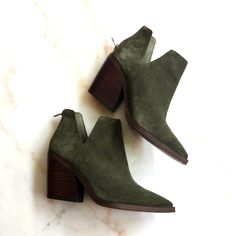 Color Is A Spruce Green/Olive Genuine 100% Suede. Never Worn, Bnwob (Brand New Without Box). Size Us 7.5m, Mint Condition No Flaws, No Marks, No Wear, Perfect! (Photos Aren't Great, But Despite The Bad Photos These Booties Are In Perfect Shape. The Gigietta Bootie From Vince Camuto Will Compliment Any Cool Weather Outfit. This Leather Ankle Boot Features A Pointed Toe, Chunky Block Heel, And Dipped Topline To Keep Any Outfit Right On Trend: Leather Upper Back Zip Closure Pointed Toe Synthetic Li Green Boots With Stacked Heel And Round Toe, Green Suede Spring Boots, Casual Green Heels With Reinforced Heel, Green Suede Boots For Spring, Green Round Toe Heels For Fall, Casual Green Boots With Block Heel, Chic Green Closed Toe Boots, Green Almond Toe Boots For Spring, Spring Green Almond Toe Boots