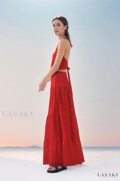 Lasaky - Two-piece set consisting of a high-waisted pleated skirt and a form-fitting backless top with a round neckline. Tie Back Top, Bodycon Tops, High Waisted Pleated Skirt, Backless Top, Denim Midi Skirt, Body Con Skirt, Collar Top, Round Neck Tops, Pleated Midi Skirt