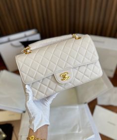 PRODUCT DETAILSIncludes Shipping bags. dustbag sleeper. care manual. booklet. tag. Chanel Mini Flap Bag, Stylish School Bags, Luxury Bags Collection, Limited Edition Bag, Bag Chanel, Chanel Mini, Luxury Purses, Pack Your Bags, Evening Clutch Bag