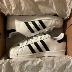 Adidas Superstars Kids Size 4.5 Brand New With Box And Tags Adidas Superstars, Adidas Originals Shoes, Shoe Shopping, Shoes Adidas, Shoe Shop, The Box