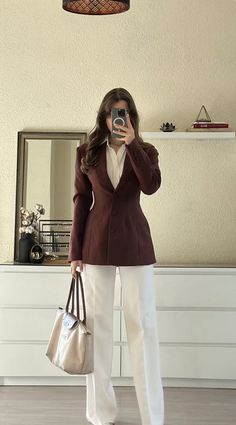 Female Office Outfits, Old Money Fashion, Female Office, Money Fashion, Cute Work Outfits, Chic Fall Outfits, Stylish Work Attire, Elegant Dresses Classy