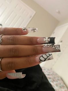 Baddie Nails, Colored Acrylic Nails, Her Nails, Classy Acrylic Nails, Short Square Acrylic Nails, Acrylic Nails Coffin Pink, Long Square Acrylic Nails, Unique Acrylic Nails, Bling Acrylic Nails