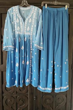 Blue Lucknowi Hand Embroidered Short Frock A-Line Peplum Kurta Set Simple Chikankari Kurti, Chikankari Short Frock, Phulkari Pants, Kurti Skirt, Lucknowi Kurta, Embroidery Business, Kurtis Design, Patiala Salwar Suits, Border Lace