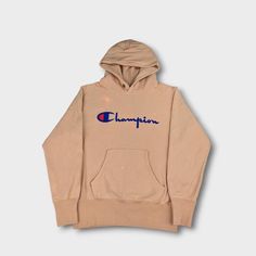 Champion peach reverse weave warmup hoodie sweatshirt  Embroidered Champion spellout with logo on left cuff, few small bleach marks  Medium fits like a men's size small - pit to pit 20 inches, length 25 inches  ♻️ Eco friendly recyclable packaging  Note: Items are vintage and may have some small marks or show signs of wear, however anything major will be shown and noted.  Storage code - SH1C1 Champion Clothing, Classic Sportswear, Mens Fashion Rugged, Mens Hoodies, Rugged Style, Champion Reverse Weave, Script Logo, Champion Hoodie, Mens Winter Fashion