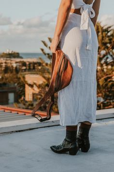 Handcrafted Vegetable Tanned Leather Bags & Accessories