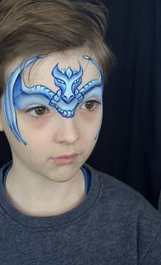 Dragon Face Paint, Dinosaur Face Painting, Dragon Face Painting, Face Painting Unicorn, Animal Face Paintings, Face Painting Tips, Face Painting For Boys, Dragon Designs, Face Painting Tutorials