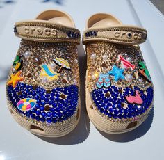 These are my beach theme crocs. Every order is made to order. If you want something specific on your crocs just give me a detailed description of what you would like added or taken off. Custom Painted Crocs, Painted Crocs, Ugly Shoes, Bling Shoes, If You Want Something, Custom Painted, Beach Theme, Clogs Shoes, Beach Themes