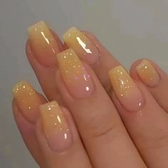 24 -stcs/doos gradiënt roze nagel tips afneembare glitter nep nagels lange ballerina valse nagels volledige dekking druk op nagels vrouwen geschenken Jelly Stickers, Square Press On Nails, Yellow Nails Design, Fake Nails Long, Medium Coffin, Long Press On Nails, Yellow Glitter