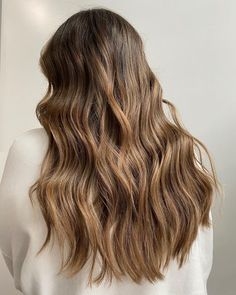 MADISON LIVED-IN COLOR & EXTENSIONS⚡️ on Instagram: "W A V Y, babyyyyy… 🌊 SAVE this post to show your hairstylist! #BrunetteBalayage #BalayageHighlights #BrunetteHighlights #BrunetteBombshell #BalayageArtist #BalayageExpert #MadisonWI #MadisonHairStylist #MadisonHair #WisconsinHairStylist" Hair Website, Color Extensions, Brunette Highlights, Balayage Brunette, Balayage Highlights, Balayage, Hair Stylist, Long Hair Styles, Hair Styles