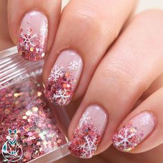 Rose Gold Manicure, Nails Rose Gold, Snowflake Nail Design, Queen Girl, Rose Gold Nails Design, Nail Bling, Nails Rose, Manicure Designs, Snowflake Nail Art