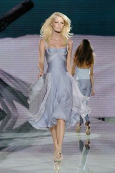 Lavender Dress, Runway Fashion Couture, Runway Outfits, 파티 드레스, Prom Dress Inspiration, Runway Dresses, Marketing Goals, Advertising Agency, Glam Dresses