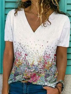 V Neck Short Sleeve T-shirt White Top Women, Half Sleeve Blouse, Casual Tops For Women, Short Sleeve Blouse, Latest Fashion For Women, Casual T Shirts, Ladies Tops Fashion, Fashion Prints, Casual Tops