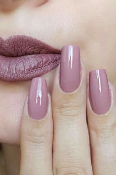 Pink Chrome Nails, Purple Lipstick, Her Nails, Pink Nail Polish, Nagel Inspo, Pink Nail, Dipped Nails