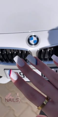 Serie Bmw, Henna Tattoo Hand, Cute Simple Nails, Nude Nail Designs, French Acrylic Nails, Nails Only, Dream Gift, Dream Nails, Most Expensive