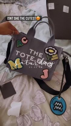 Streetwear Bags, Tote Bag Outfit, Girl Streetwear, Cute Clothing Stores, Bag Outfit, Swag Outfits For Girls