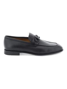 008NE FERRAGAMO SALVATORE  GANCINI LOAFERS Ferragamo Men, Prada Designer, Balenciaga Designer, The Vamps, Toe Designs, Designer Sunglasses, Leather Loafers, Watch Design, Calf Leather