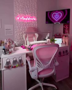 One Person Nail Salon Ideas, Nail Tech Room Decor Ideas, Nail Technician Vision Board, Vision Board Ideas Nail Tech, Nail Room Ideas Home Small Luxury, Nail Tech Wall Art, Nail Tech Set Up Ideas, Pink Nail Tech Aesthetic, Nail Tech Station At Home Decor