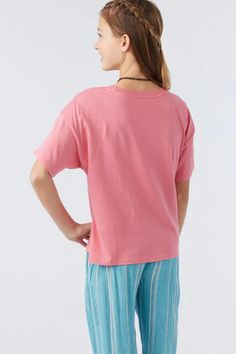 A classic 70-80's style look that will make any outfit! O'Neill Girl's Oversized Boxy Tee 20" in length Reactive Dye and Screen Print Graphic 100% Cotton Pink Boxy Fit Top For Spring, Spring Pink Boxy Fit Top, Casual Boxy Fit Tops For Summer, Casual Boxy Cotton Tops, Casual Boxy Tops, Retro Crew Neck Top For Loungewear, Pink Retro Top With Relaxed Fit, Pink Retro Relaxed Fit Top, Retro Summer Loungewear Tops