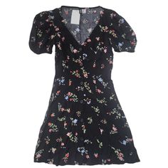 H&M Divided Black Floral Floaty Button Down Mini Tee Shirt-Style Puff Sleeve Summer Dress Size 3xs Y8 Black V-neck Mini Dress With Button Closure, Casual Button-up Printed Dresses, Black V-neck Dress With Button Closure, Black Button-up Mini Dress For Summer, Black Mini Dress With Buttons, Casual Button-up Mini Dress With Floral Print, Fitted Floral Print Button-up Dresses, Casual Black Printed Mini Dress, Trendy Black Button-up Mini Dress