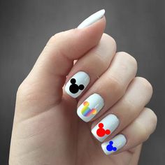 Disney Nails Mickey Mouse, Disney Nails Mickey, Nails Mickey Mouse, Trip Nails, Kid Nails, Disney Nail Decals, Decal Disney, Leopard Nail Designs, Nails Disney