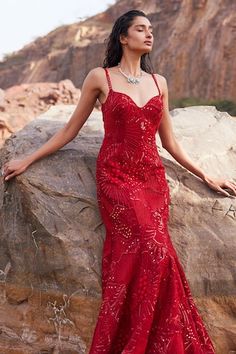 Red sleeveless padded gown with thread, bead, sequin, mirror embroidery in floral pattern. Paired with floral applique embroidered cape. - Aza Fashions Embroidered Mermaid, Gown With Cape, Cape For Women, Organza Embroidery, Red Gowns, Sequin Gown, Mermaid Gown, Floral Applique, Sweetheart Neck