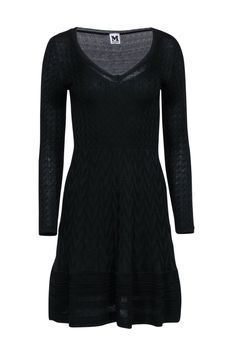 Current Boutique-Missoni - Black Long Sleeve Knit Dress Sz 4 Black Long Sleeve Knit Dress, Chic Shop, Long Sleeve Knit Dress, Satin Slip, Knitwear Design, Jacket Design, Italian Fashion, Missoni, Long Sleeve Knit