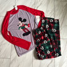 New! Disney Christmas Pajamas Long Sleeved Shirt With Santa Mickey And Fleece Pants With Mickey And Minnie! Size Medium Smoke Free Pet Friendly Home Mickey Mouse Long Sleeve Sleepwear For Loungewear, Mickey Mouse Cotton Sleepwear For Loungewear, Cotton Mickey Mouse Sleepwear For Loungewear, Santa Mickey, Mickey Christmas, Long Sleeved Shirt, Mickey And Minnie, Disney Christmas, Fleece Pants