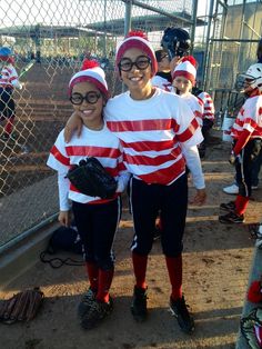 0d5626cf549d7dd896c8d2f74d332f04 Softball Team Halloween Costume Ideas, Baseball Halloween Costume, Halloween Havoc, Softball Tournaments, Baseball Tournament, Baby Kostüm