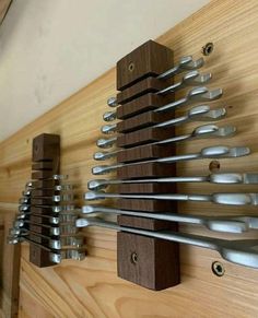 Get inspired to create your own furniture with these budget-friendly and custom woodwork ideas. Arbejdsplads Garage, Garage Storage Inspiration, Storage Shed Organization, Garage Workshop Organization, Garage Tool Organization, Garage Organization Diy, Garage Tool Storage, Tool Room, Tool Storage Diy