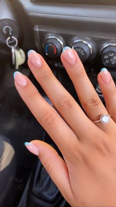 Nails Short Round Design, Short Sns Nails With Tips Round, Sns With Tips Nails, Short Oval Shape Nails, Sns Nail Inspiration, Sns French Tip Nails, Subtle Beach Nails, Sns Nails French Tips, French Sns Nails