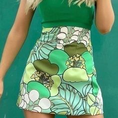 Excellent Condition, Worn Once. Beautiful Skirt, Perfect For Summer Looks. Passing On Because It Does Not Fit Me. Green Mini Length Summer Bottoms, Green Printed Skirt For Vacation, Printed Green Skirt For Vacation, Green Mini Length Bottoms For Summer, Green Summer Mini Bottoms, Green Mini Bottoms For Summer, Fitted Printed Mini Skirt For Summer, Retro Mini Skirt For Summer Party, Retro Summer Party Mini Skirt