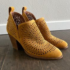 These Jeffrey Campbell Booties Are Amazing! Rosalee Bootie Mustard Suede 8.5 Brand New Amazing Cut-Out Detail Gives So Much Style. My Feet Grew In Pregnancy Before I Was Able To Wear Them. My Loss Is Your Gain! Smoke And Pet Free Home. Casual Yellow Heels For Fall, Spring Suede Slip-on Booties, Much Style, Cutout Ankle Boots, Snake Skin Shoes, Lace Booties, Ankle Sandals, Chelsea Boots Women, Blue Boots