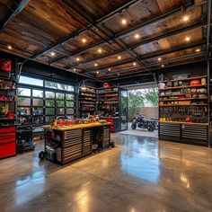 Dream Garage Workshop Man Caves, Man Garage Ideas, Black Garage Interior, Tool Shop Organization, Construction Aesthetic, Man Cave Garage Workshop, Garage Aesthetic, Rv Garages, Garage Workshop Layout